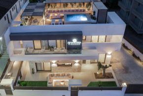 SAVVAS & MARIA PALACE
